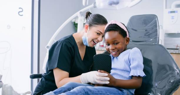 Best Teeth Whitening  in Mundelein, IL